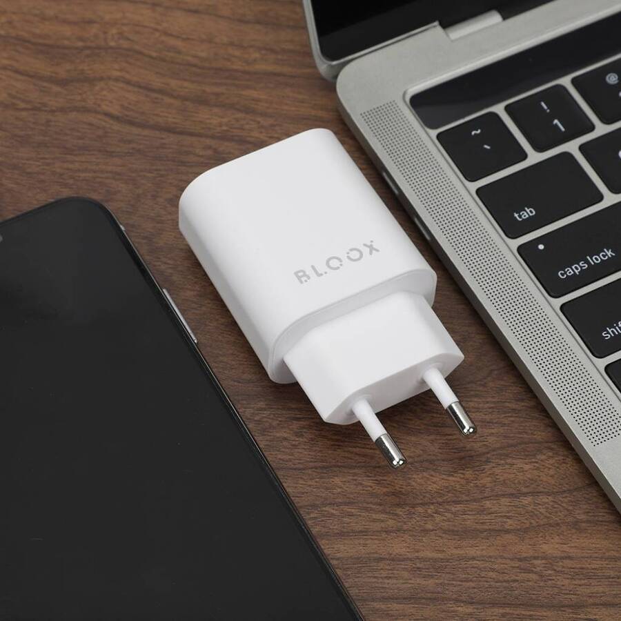 Cargador Bloox 2 Usb 2.4a Sin Cable